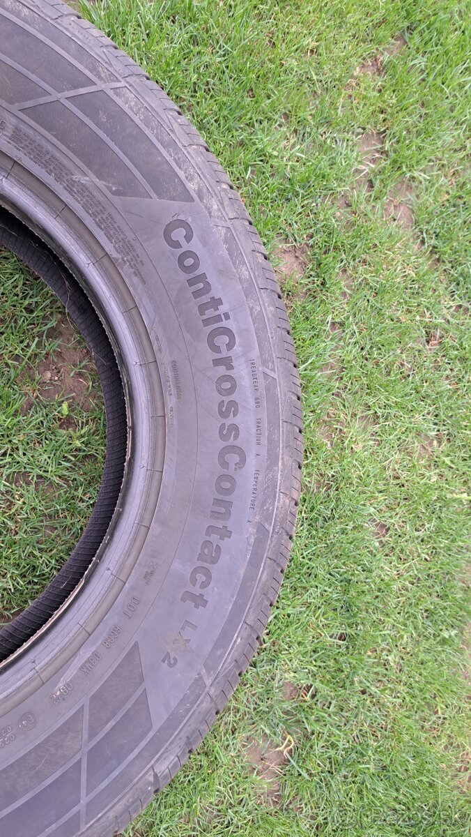265/65 r18 continental - 4