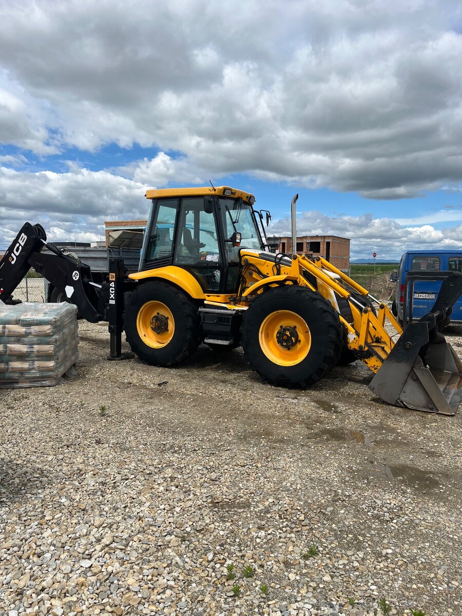 JCB 4CX - 4