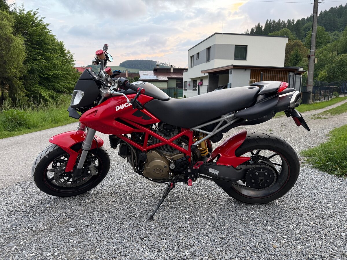 Ducati HYPERMOTARD 1100 - 4