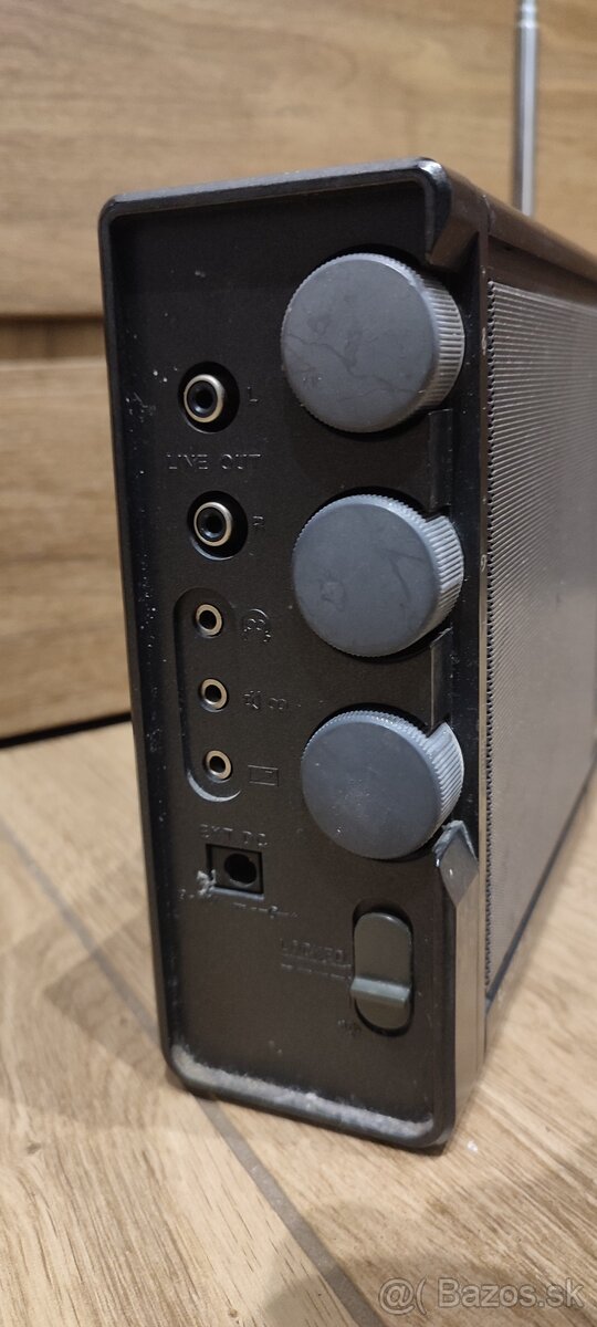 Rádio Grundig Satelit 700 - 4