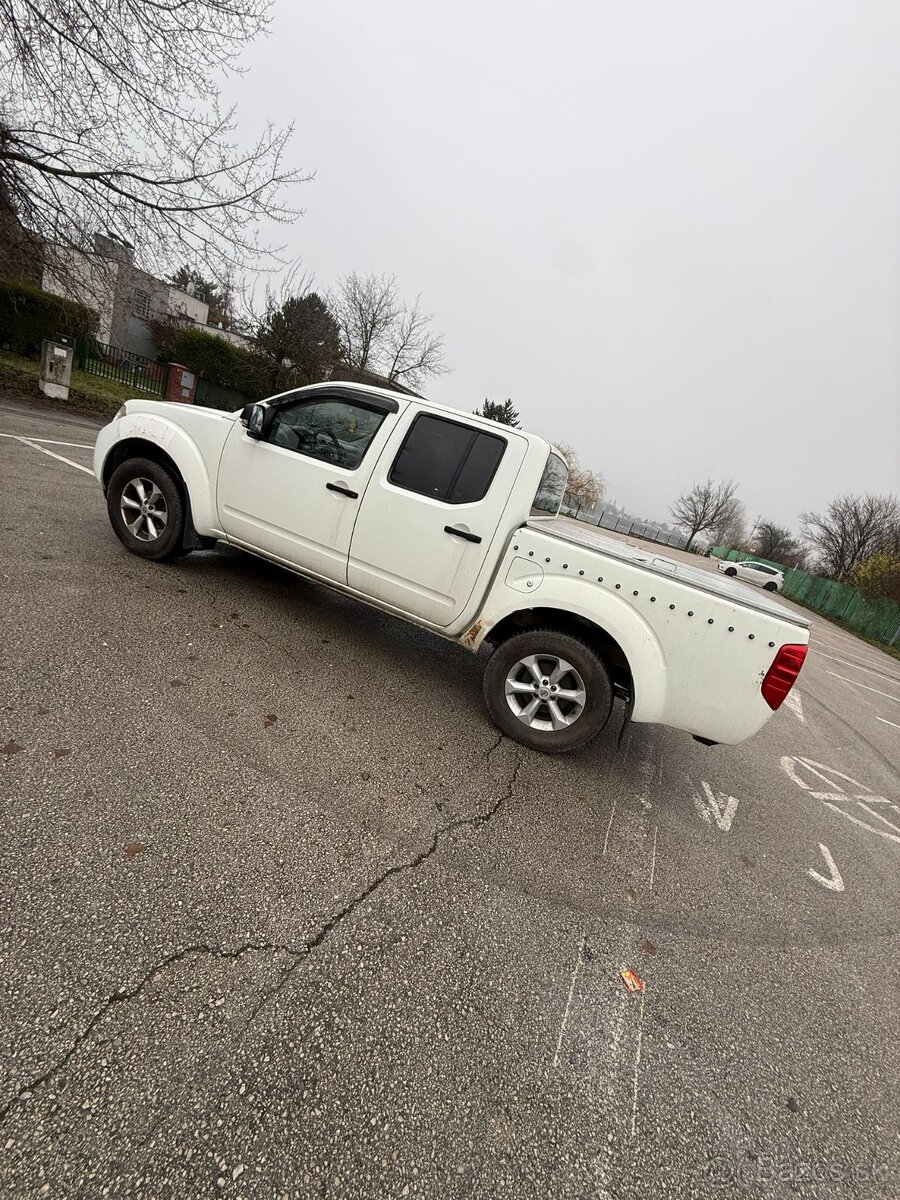 Nissan Navara 2.5d 140kw 2010 - 4