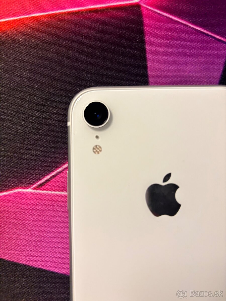 iPhone XR 128GB Biely 84 % batéria - 4