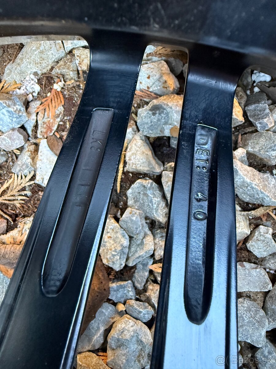 Disky 19” 8x19, chrysler - 4