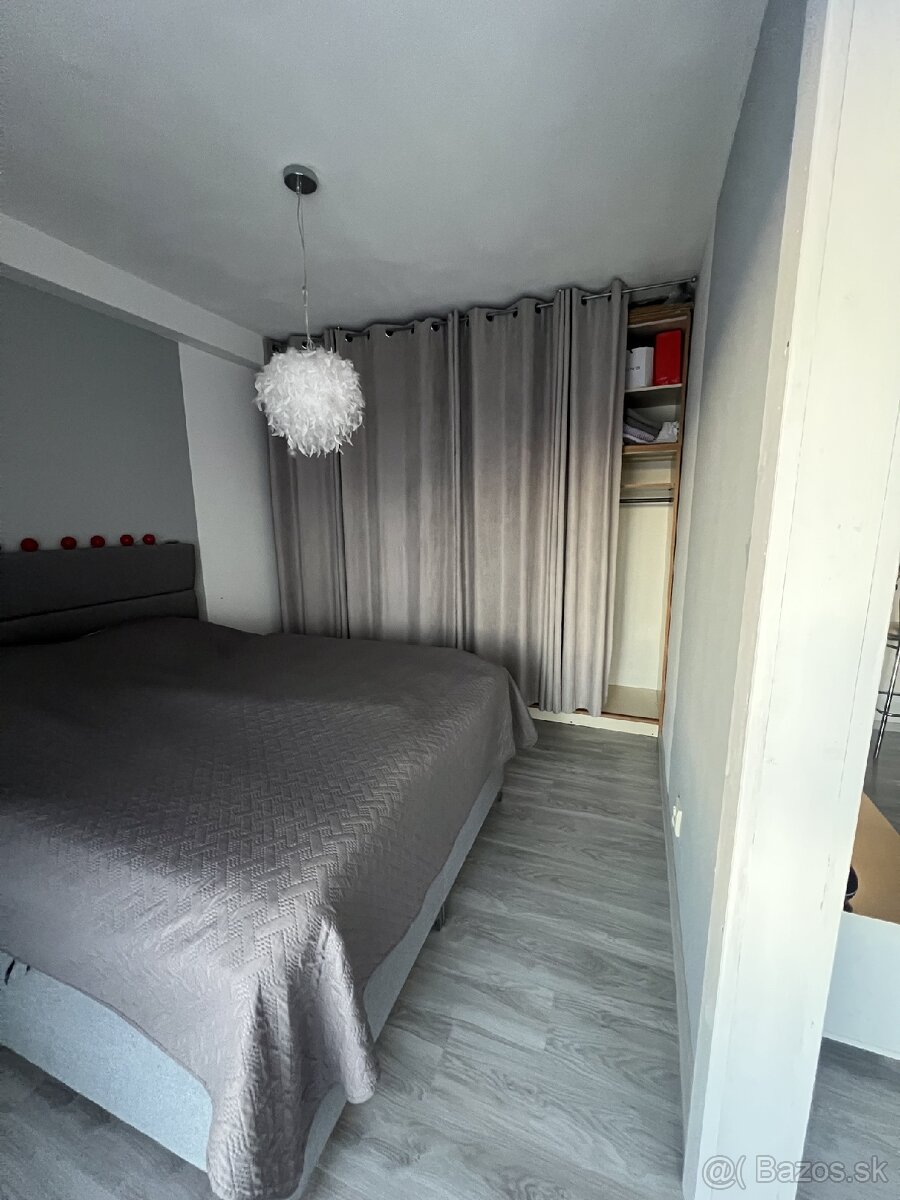 Prenájom 1,5i bytu v Kolonii - 4
