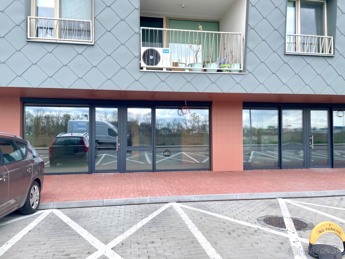 Obchodný Priestor - 98m2, RNDZ - 4