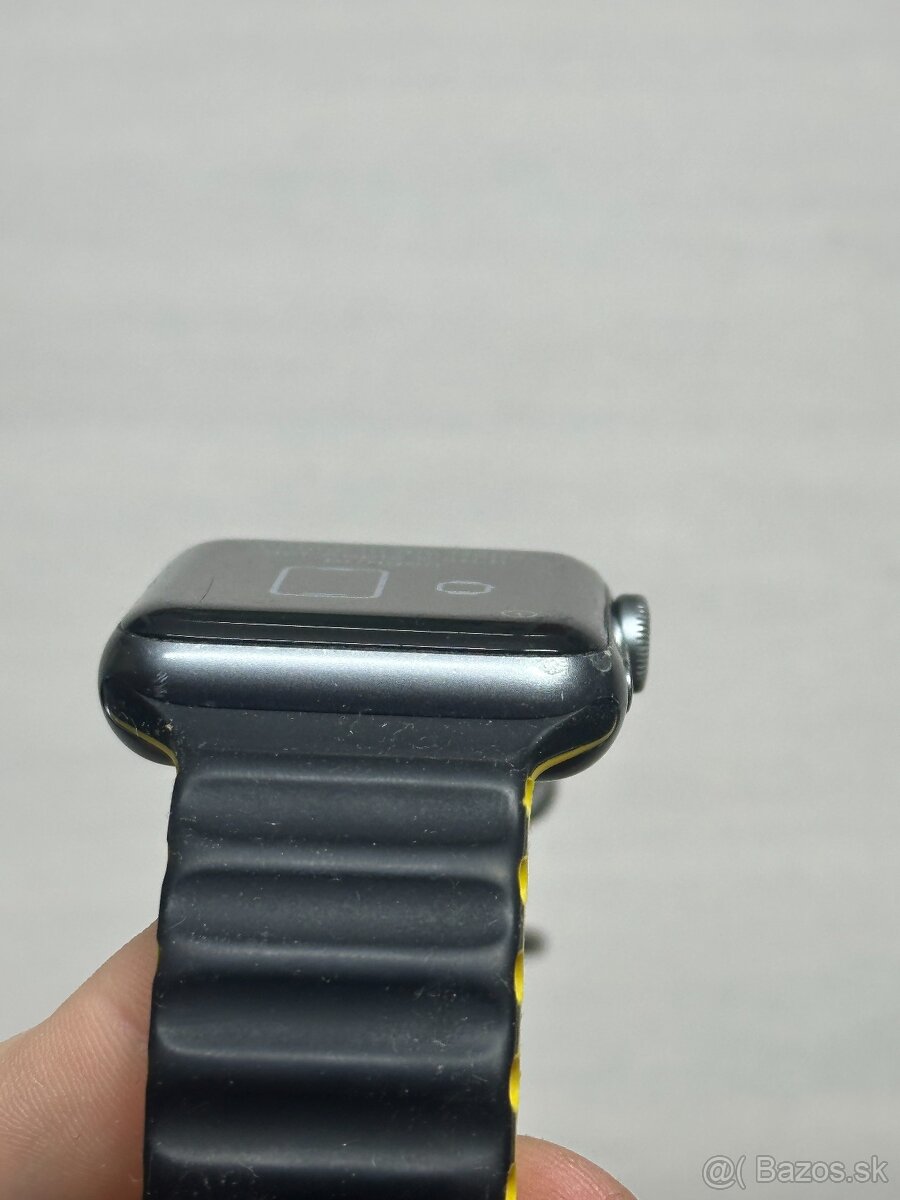 Apple Watch Series 3 42mm - 4