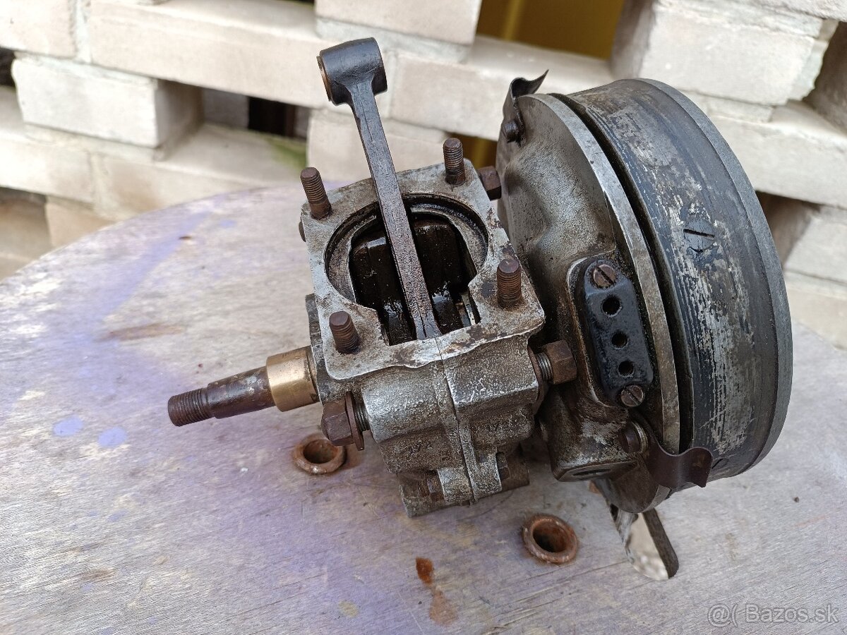 Jawa speciál - polomotor - 4