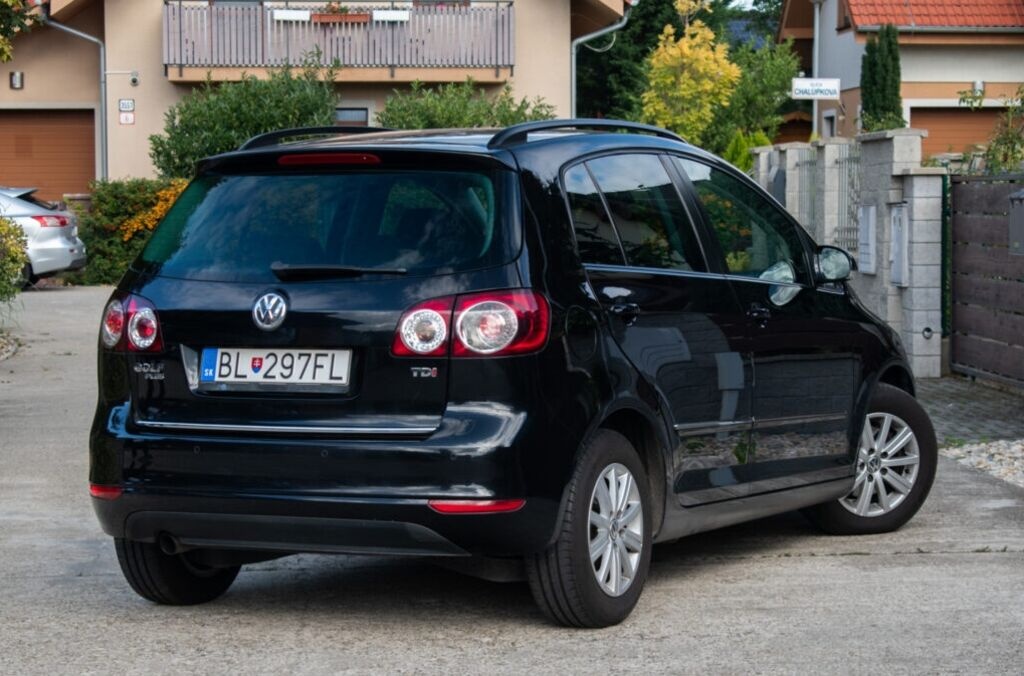 Volkswagen Golf Plus 1.6 TDI Comfortline - 4