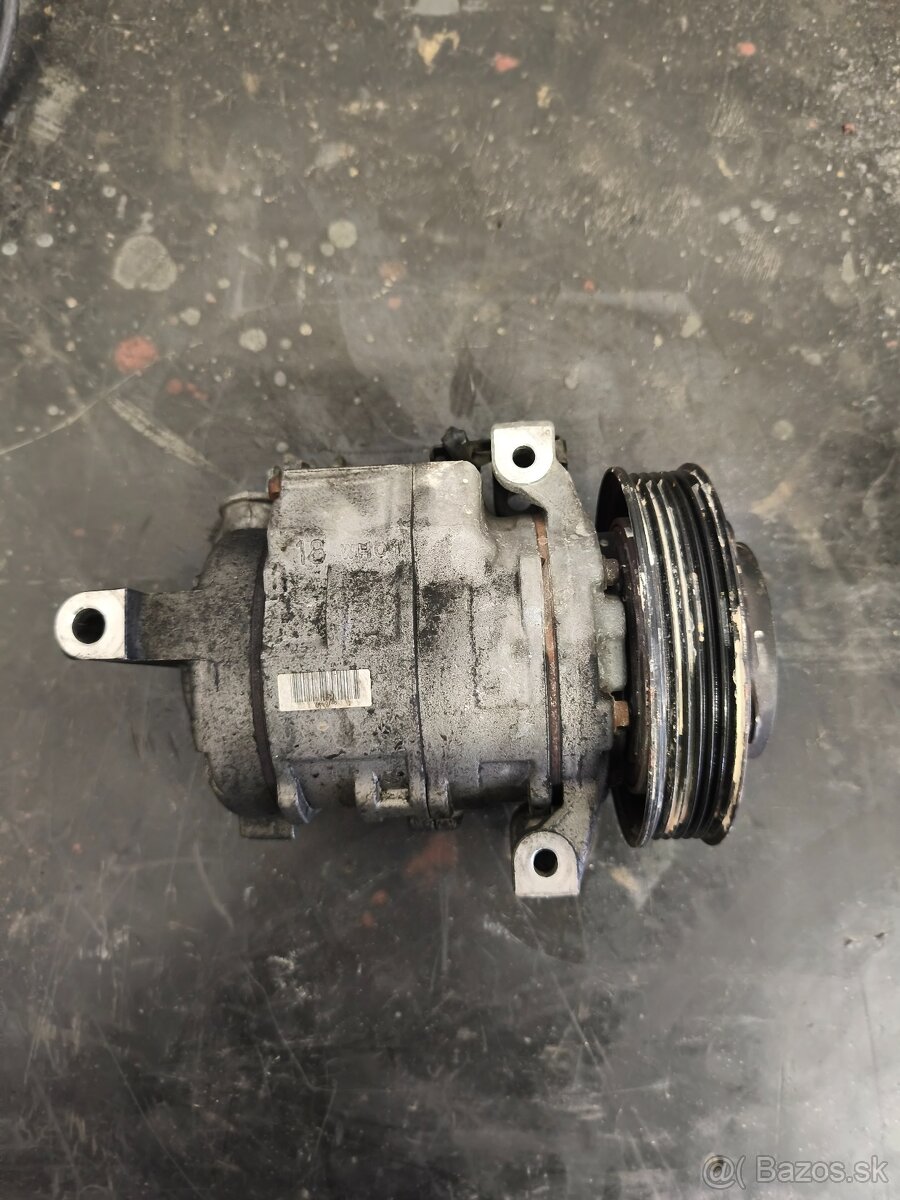 JEEP, Maserati 3,0CRD - 4