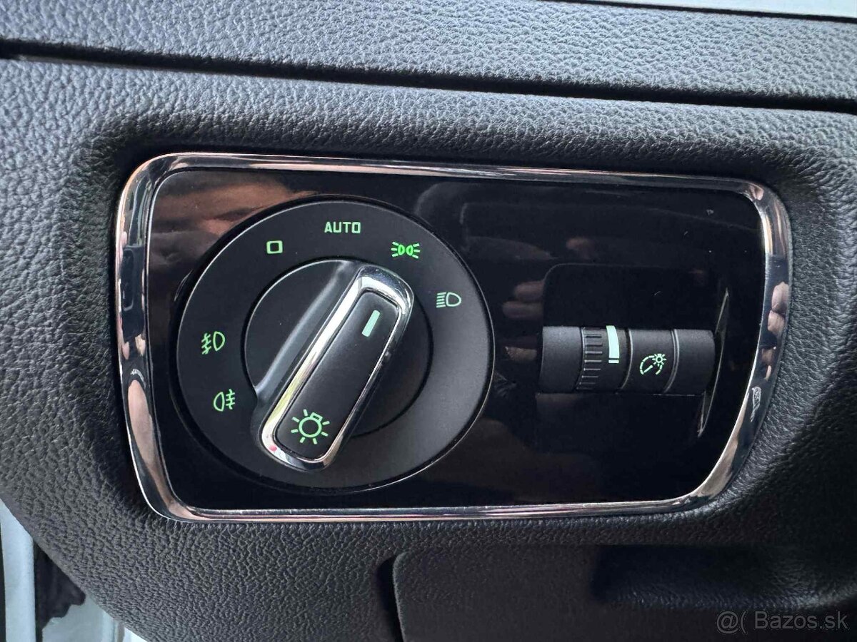 Superb 2 facelift combi2.0 TDi 125kw (150kw) - 4