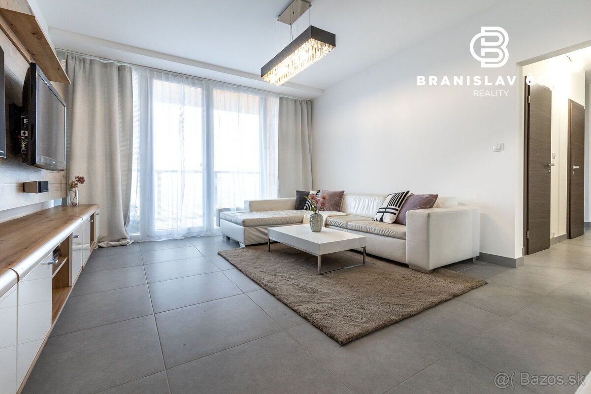 REZERVOVANÉ - Na predaj krásny 3-izbový byt po kompletnej re - 4