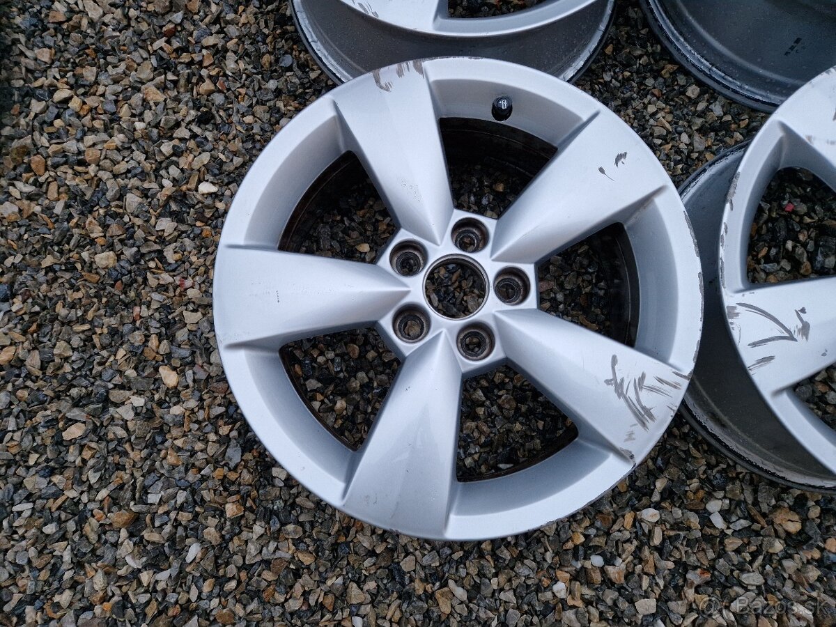 Skoda Rapid 5x100 R15 - 4