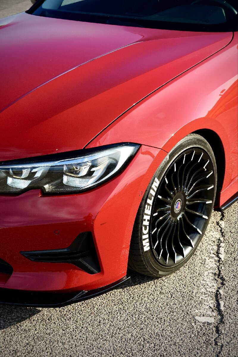 🚘 BMW 320d Touring mHEV A/T – 2020 – TOP stav - 4