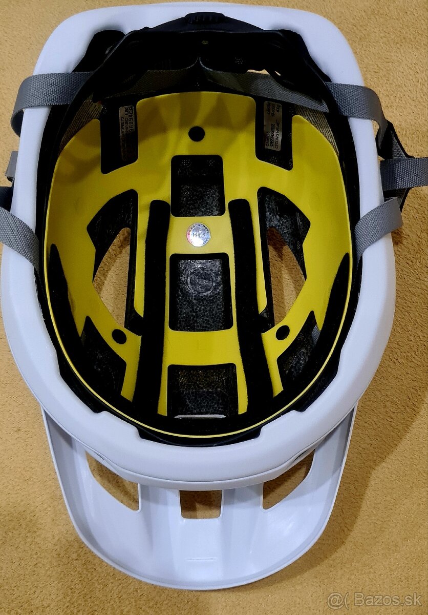 Prilba Specialized NOVÁ - 4