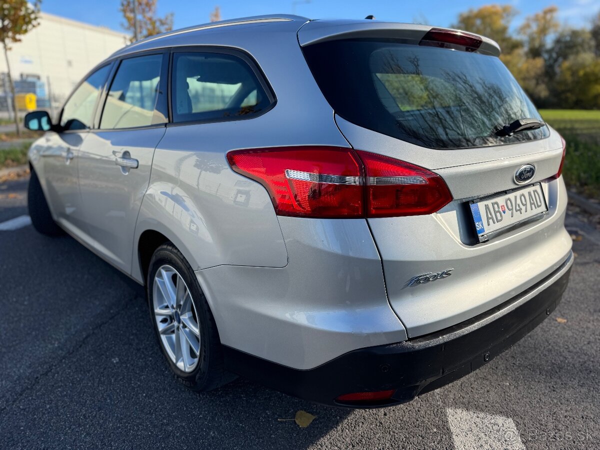Ford Focus 1.5TDCi Business 2017 Nová STK - 4