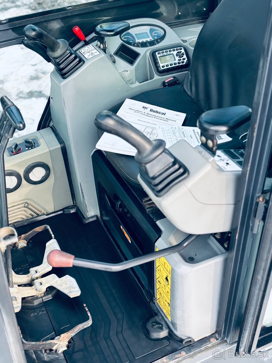 Minibager Bobcat e17 2015r TOP - 4