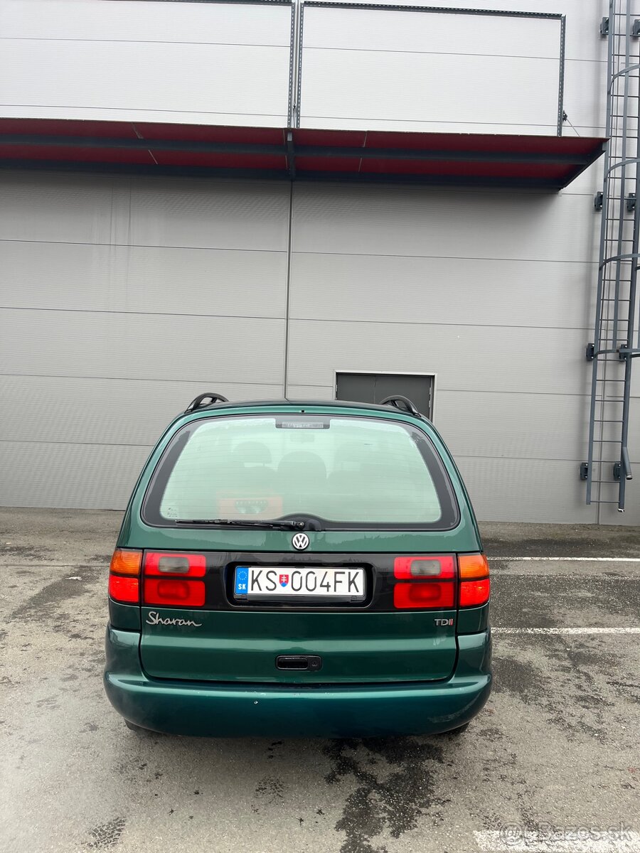Vw Sharan 1.9 TDi 81kw 7 miest. - 4