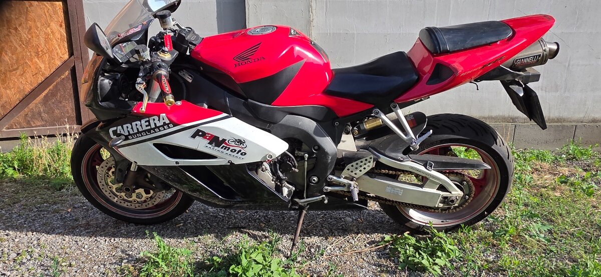 Honda Cbr1000rr - 4