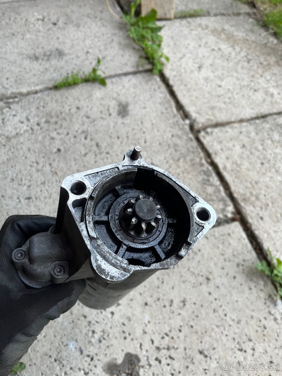 Štartér audi a4 b7 - 4