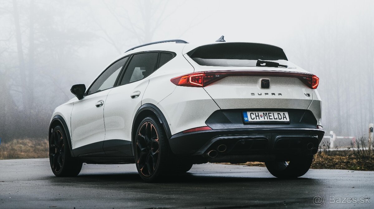 CUPRA FORMENTOR VZ5 - 4