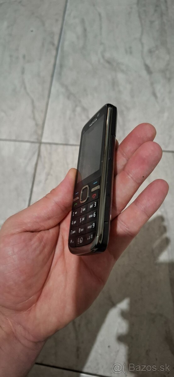 Nokia C5 - 4
