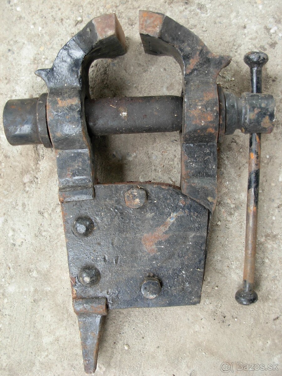 kováčsky zverák, šírka čeľustí 105 mm - 4