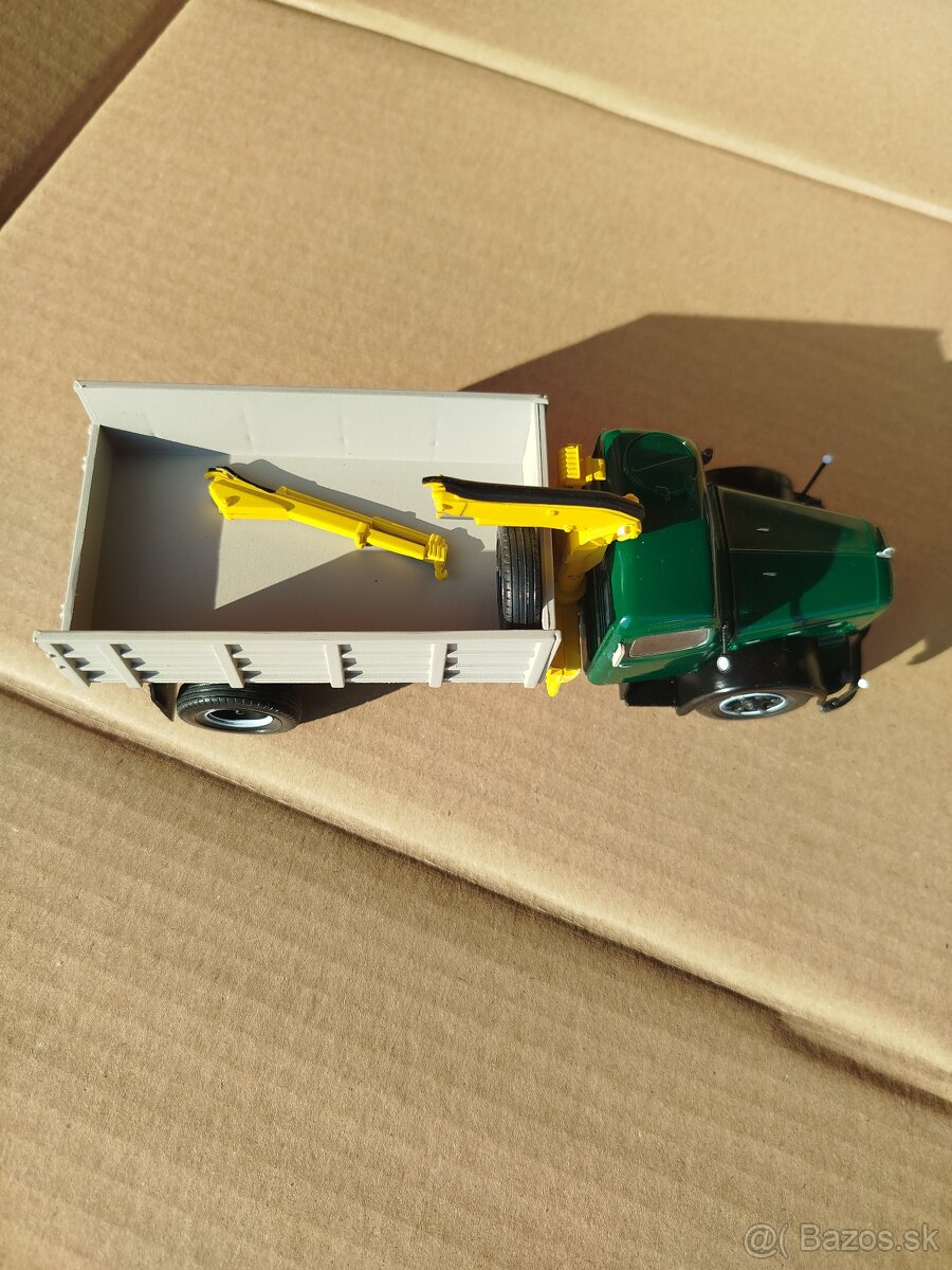 Škoda 706R 1/43 - 4