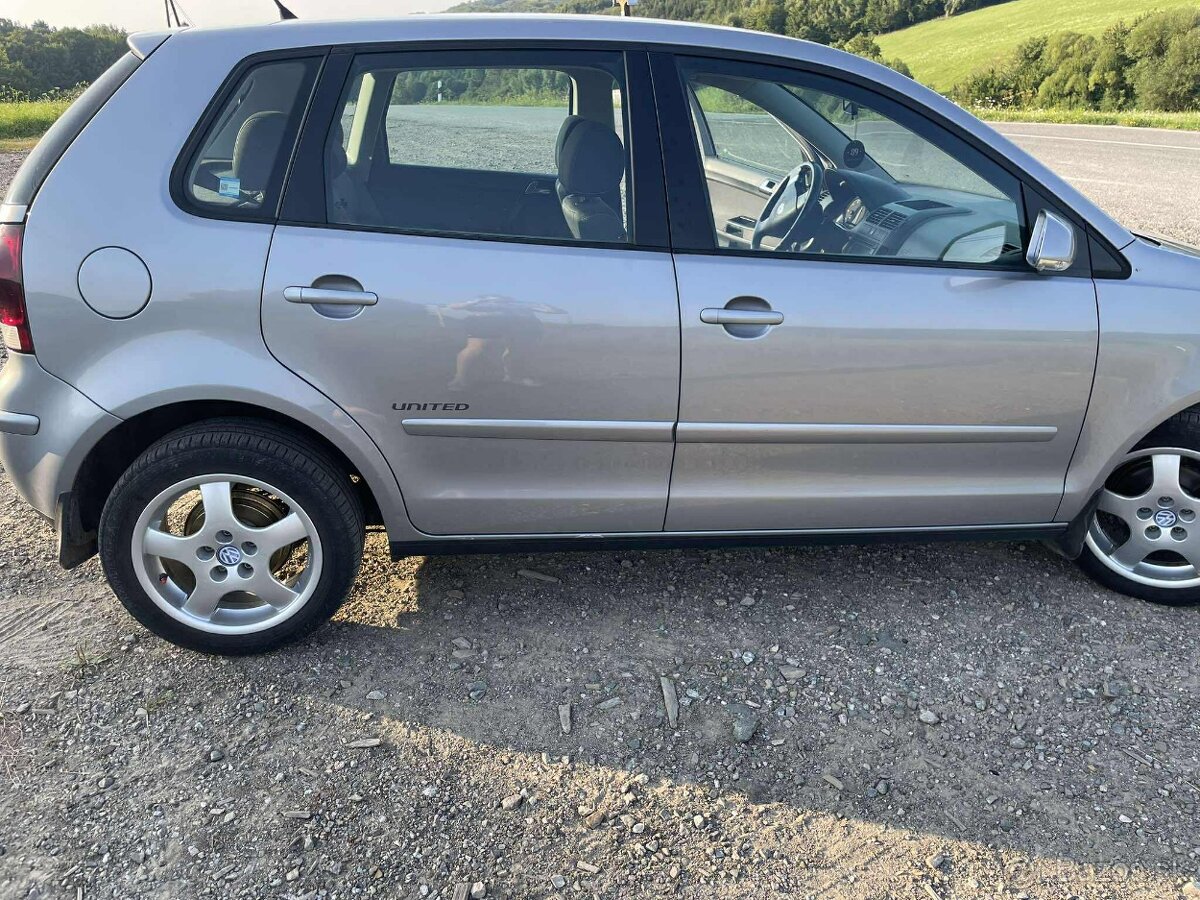 Volkswagen Polo - 4