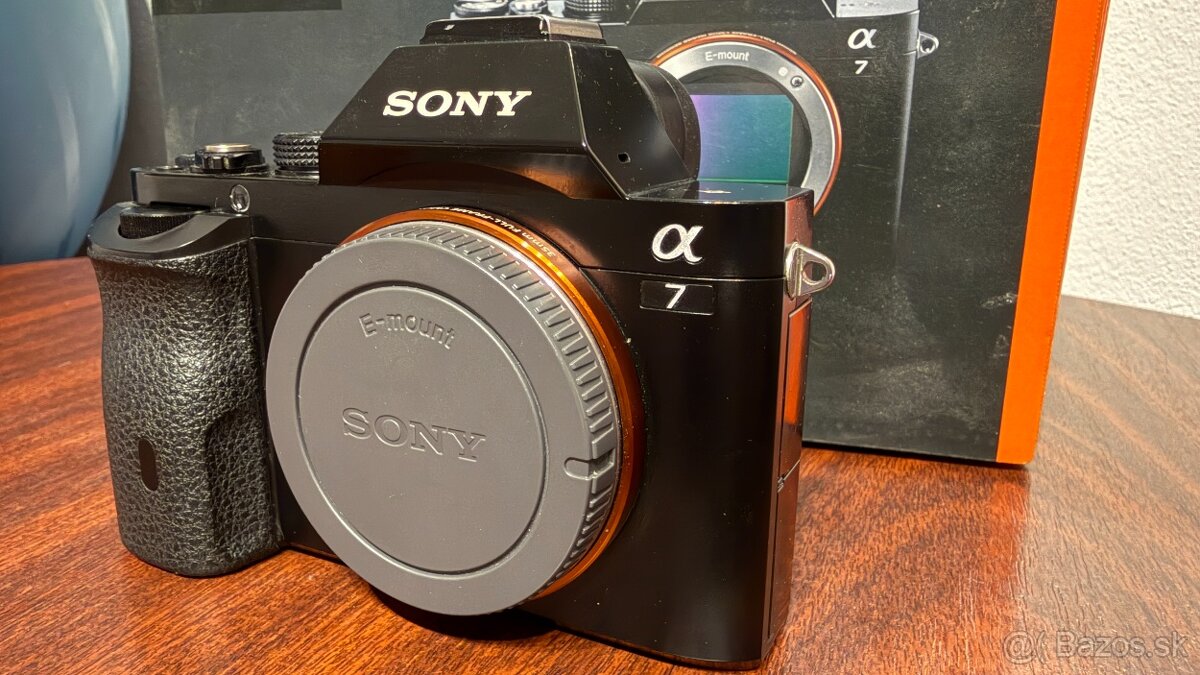 Sony A7 I - telo - 4