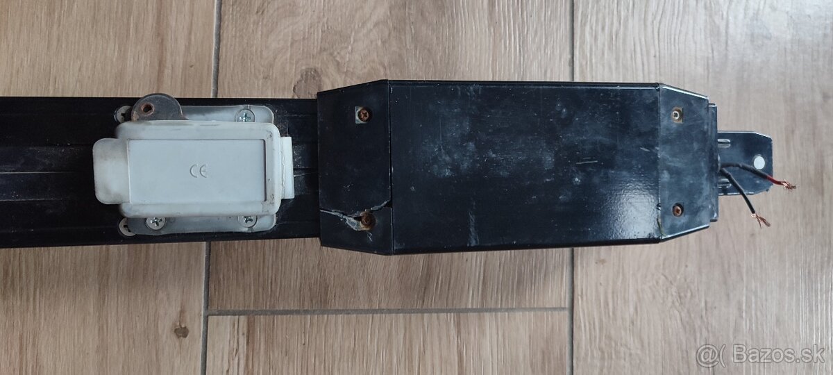 Motory na krídlovu bránu ARM 400 - 4