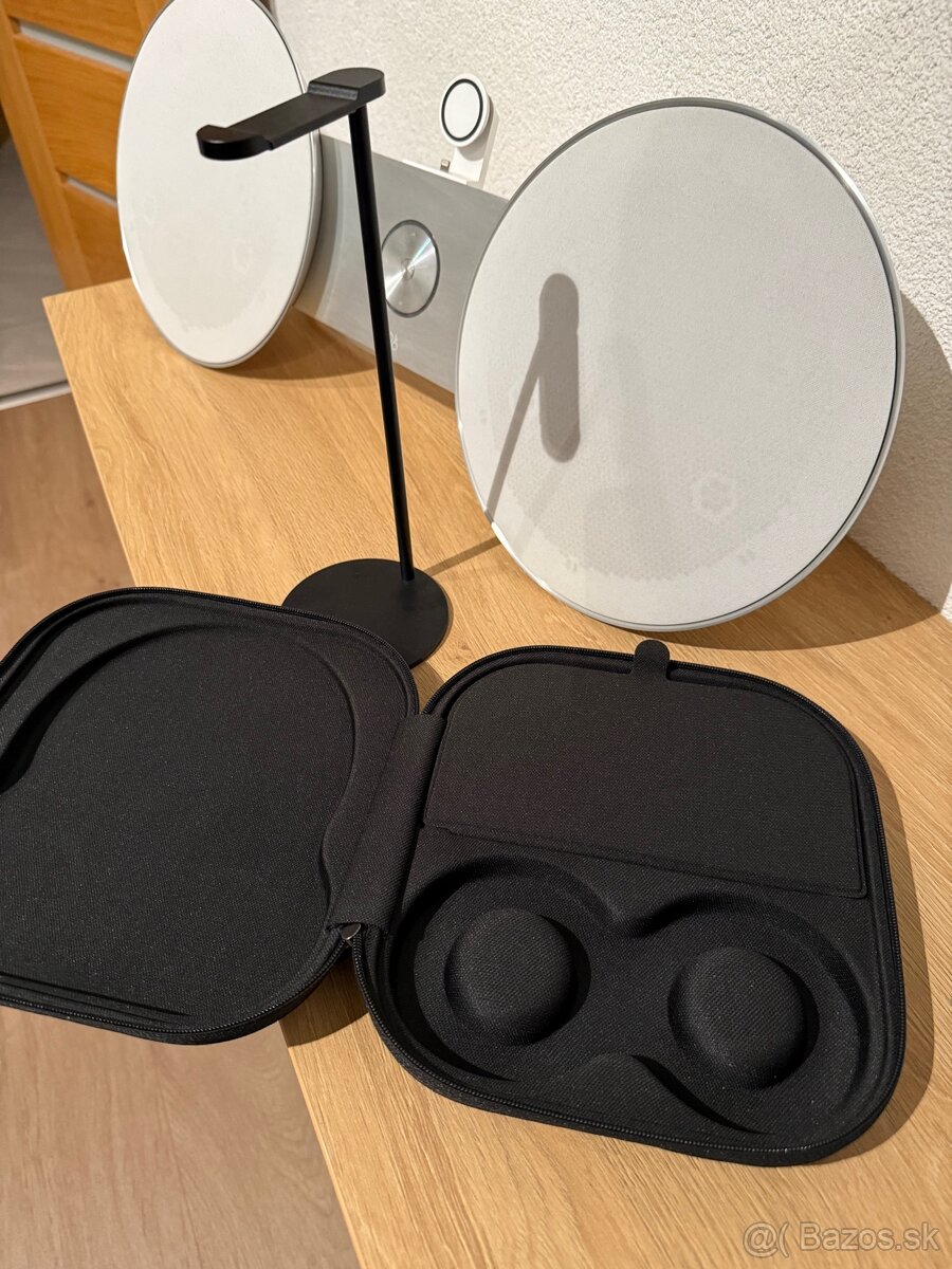 Bang & Olufsen Beoplay HX - 4