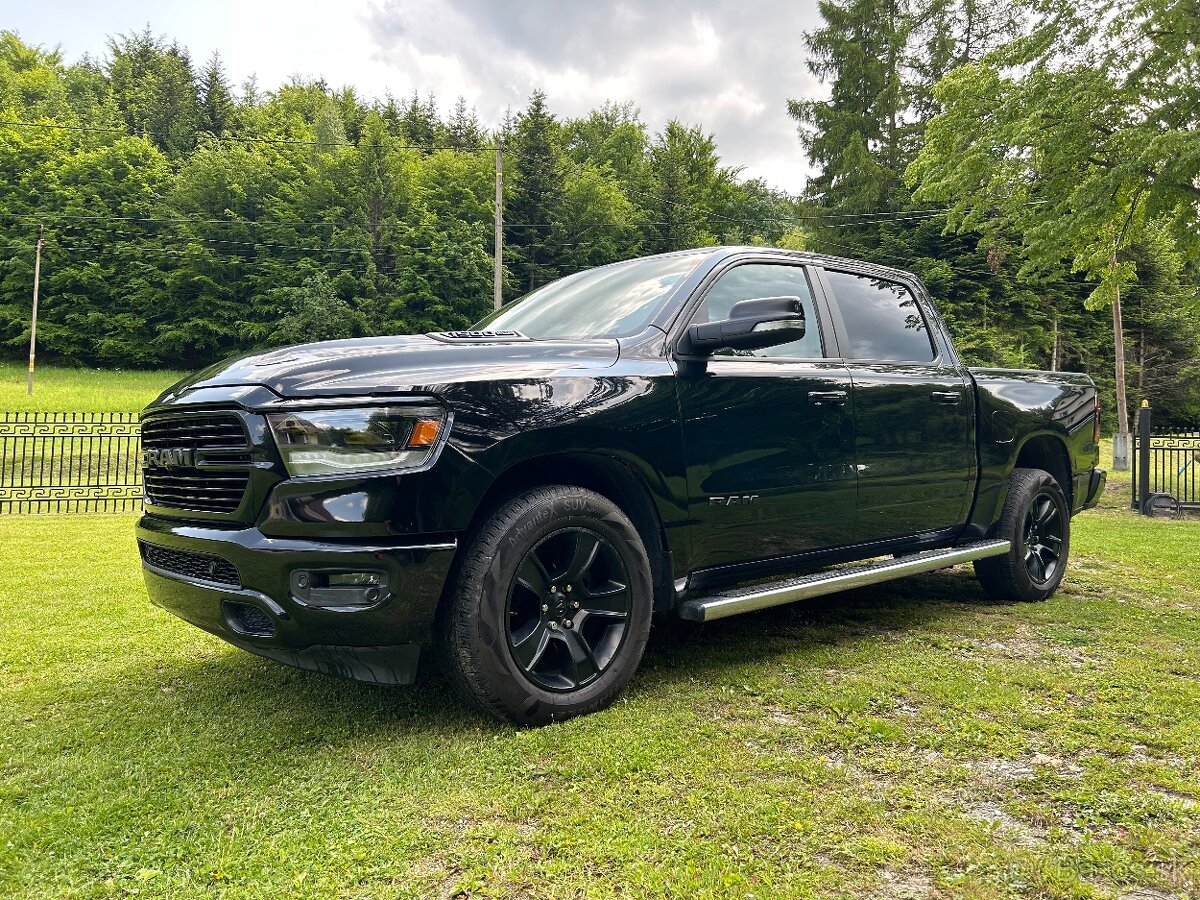 Dodge ram 5.7Hemi