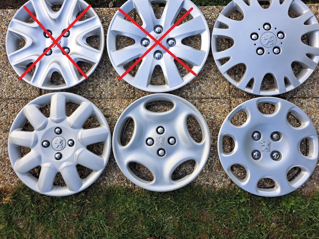 PUKLICE PEUGEOT R14, R15, R16 - 4