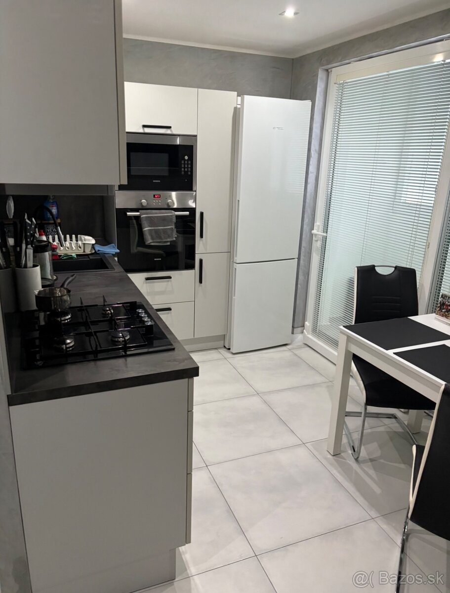 1 izbový byt centrum PD - 4