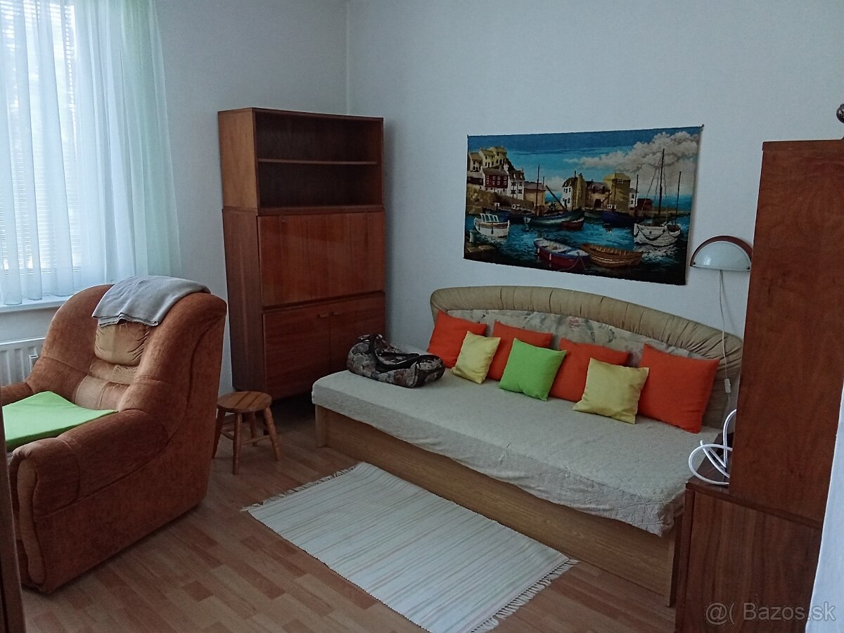 Predáme 3izbový byt s balkónom - 4