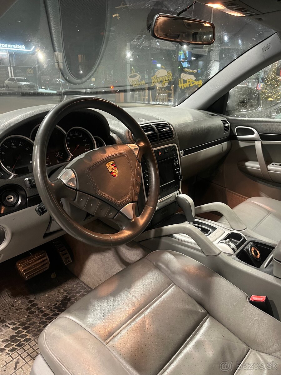 Porsche Cayenne 4.5 V8 250kW – pružiny, nové rozvody - 4