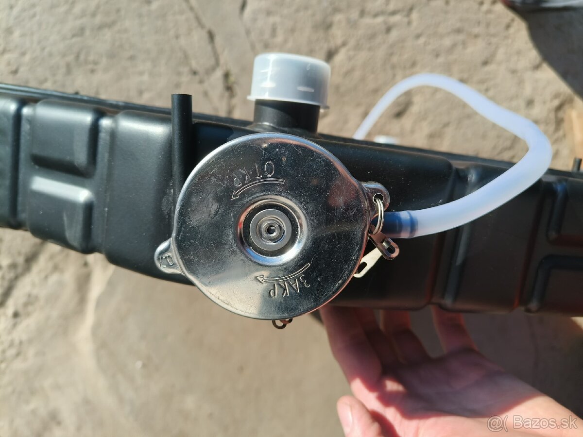 Predám čisto nový chladič - 4