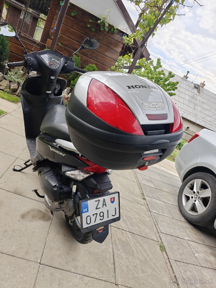 Honda Vision 110 2013 - 4