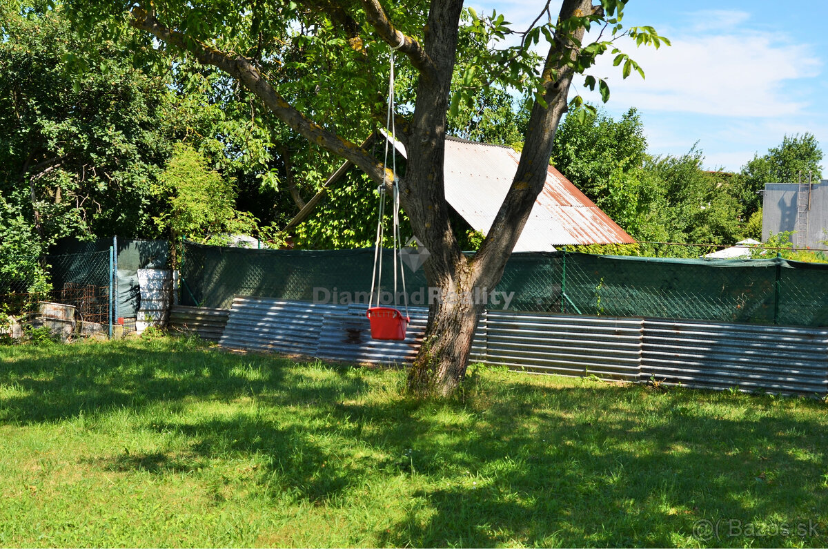 Slnečný stavebný pozemok Košice-Pereš, bez stavebnej uzávery - 4