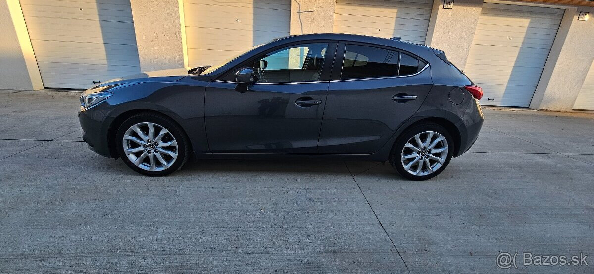Mazda 3 2.2 Skyactiv -D150 Revolution TOP - 4