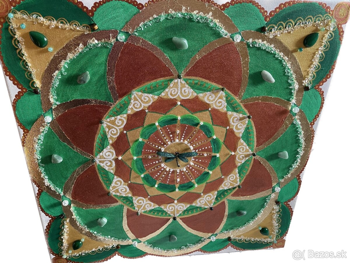 Ručne maľovaná mandala vykladaná drahými kameňmi a zlatom - 4