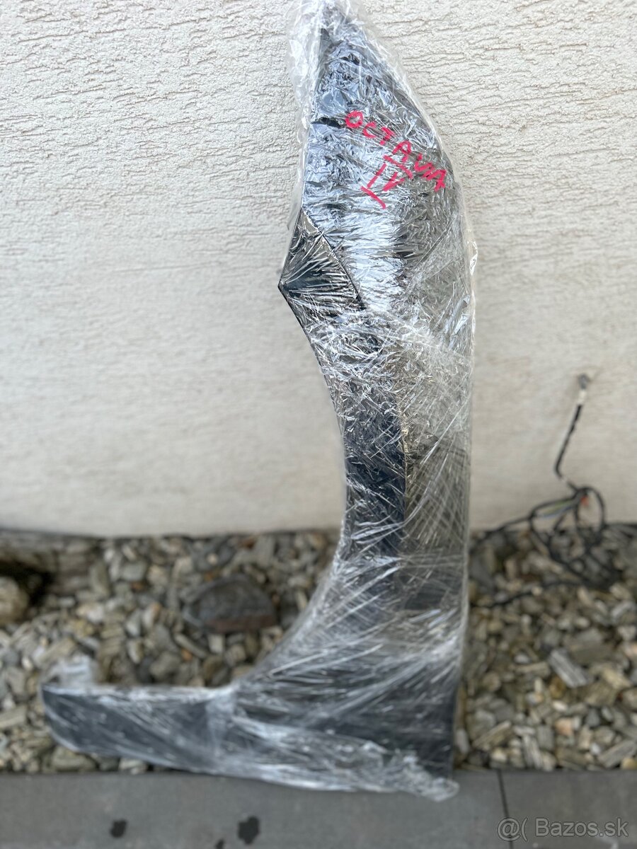 Predám predni levy blatník skoda octavia 4 čierny - 4