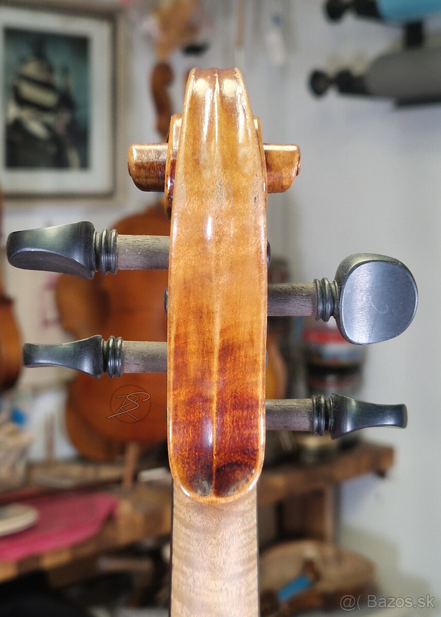 Český manufaktúrny nástroj 4/4 - 4