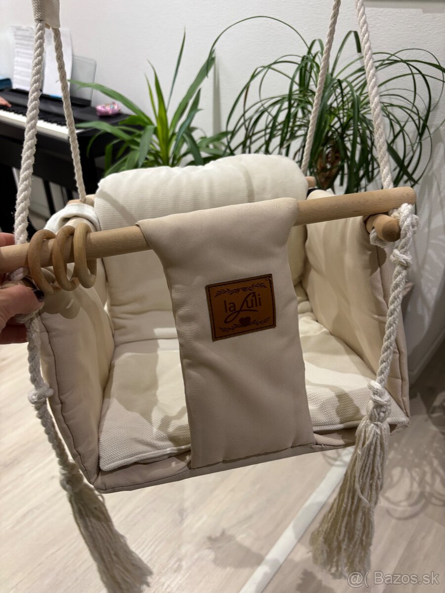 Interierova hojdacka - 4