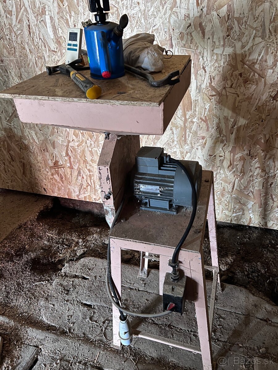 Kladivkový šrotovník - 4