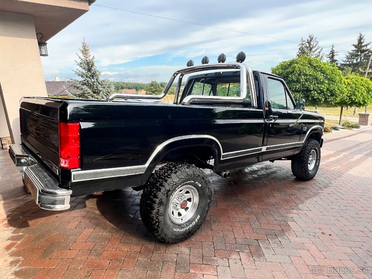 Ford F150 xlt Lariat 1986 - 4