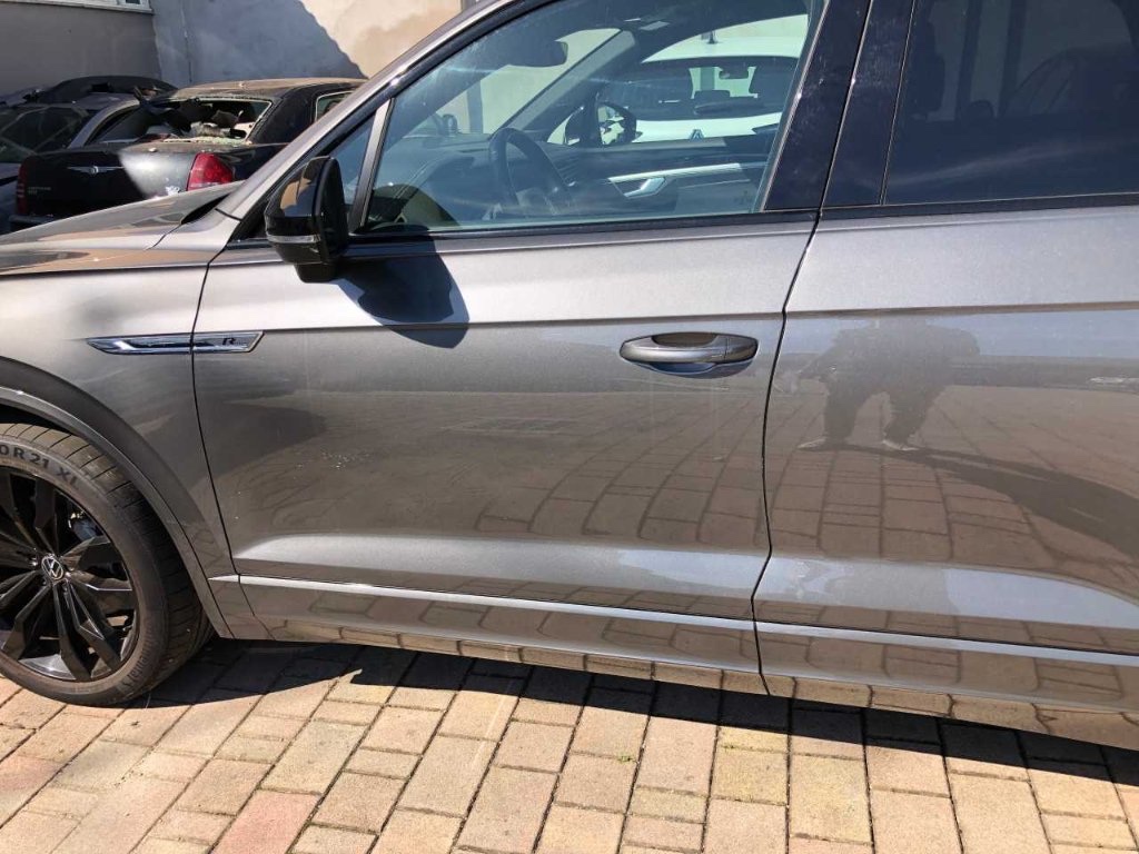 Volkswagen touareg 3.0 TDI ELEGANCE