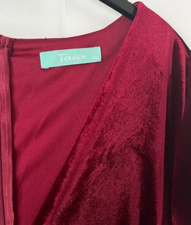 PEKNÉ PLESOVÉ ŠATY veľ.48/50 - 4