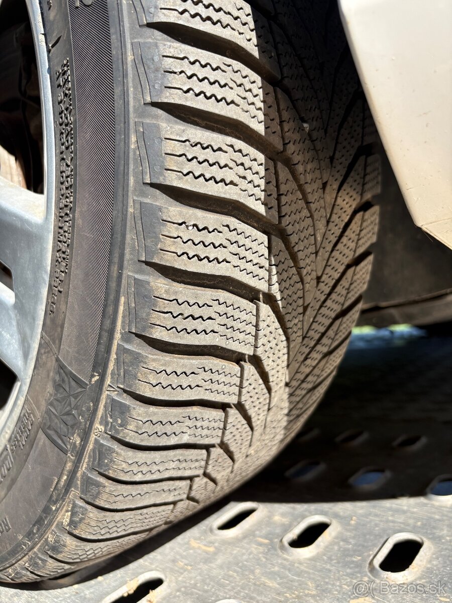 Rozpredam VW Passat b7 Variant 2.0tdi DSG - 4