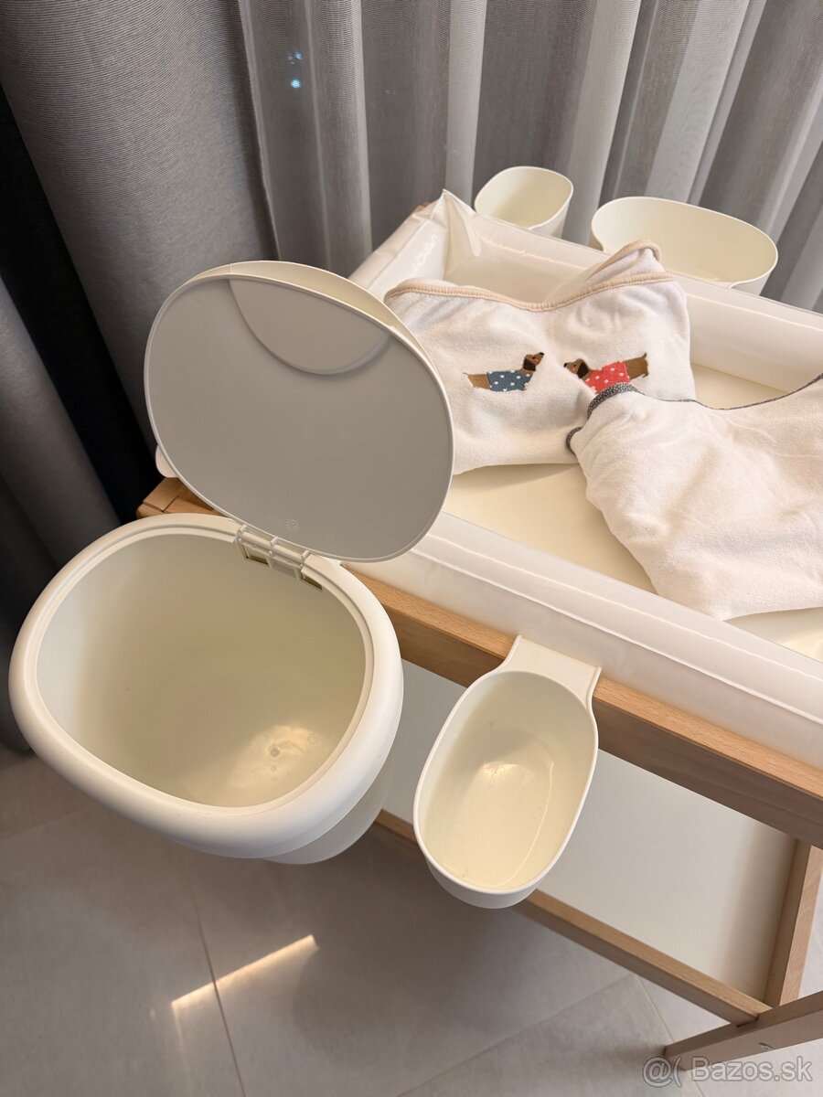 Prebaľovací pultík + príslušenstvo - 4